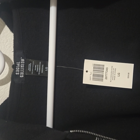BNWT Social Collision Winged Rose Oversized Hoodie - Picture 3 of 4